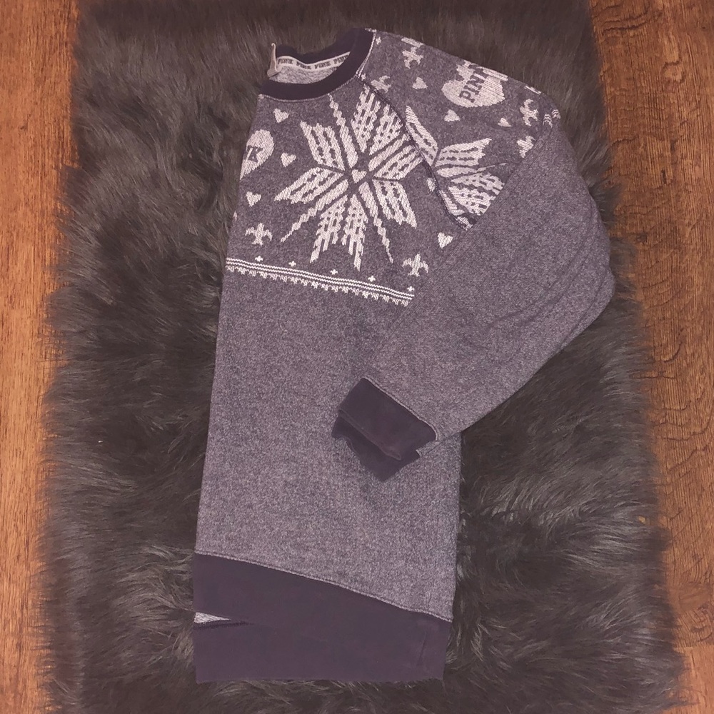VS PINK Sweatshirt